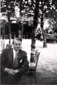 Garden Party Life in Denmark 1900 - 1950s Rare Vintage Photo Small Size 9x6cm - Picture 1 of 1