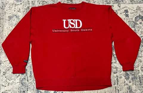 Vintage South Dakota Coyotes Men's Sweatshirt Large Red USD Embroidered Jansport Cover