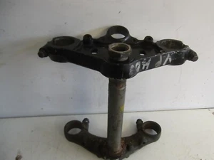 HONDA VF 400 FORK YOKES - Picture 1 of 3