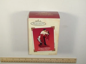 Hallmark Keepsake Ornament - Scarlett O'Hara & Rhett Butler - Gone With The Wind - Picture 1 of 12