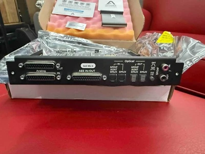 Tarjeta óptica Apogee Symphony MKII 8x8 analógica + 8x8 AES  Foto 1 de 2