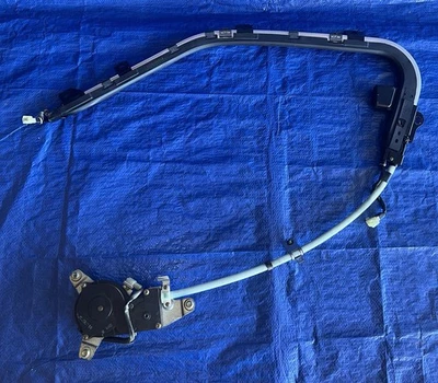 Honda Civic 1990 sedán cinturón de seguridad delantero derecho pista con motor Foto 1 de 4