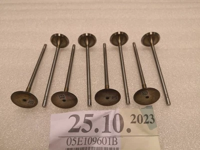 OEM VW JETTA TAIGO 1.5L TSI TFSI 8x INLET VALVES NEW!!! 05E109601B - image 1 of 4