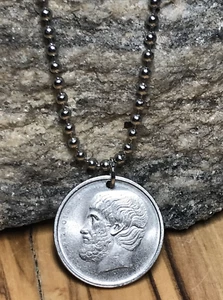 1978 Greece 5 Drachmai Coin Pendant Unisex Necklace Greek. A1 - Picture 1 of 5