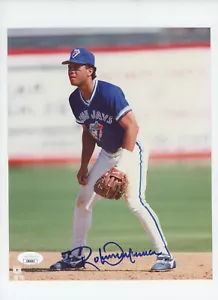 Roberto Alomar - 8X10 Autographed Photo - JSA (CB89685) - Picture 1 of 2