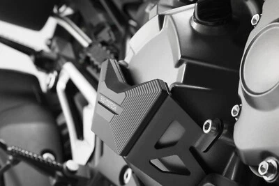 SW-MOTECH Engine Case Guard - Black - Kawasaki Z800 (2013-2016) / Z800 E — 第 1/4 张图片