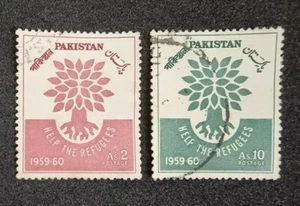 PAKISTAN, WORLD REFUGEE YEAR 2As 10As POSTAGE STAMPS(SET), RARE 1960-3 - Picture 1 of 2