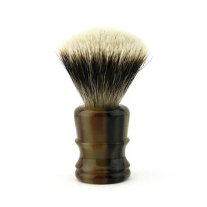 Cepillo de afeitado de cabello punta plateada tejón cuerno réplica mango hecho a mano en Inglaterra - Imagen 1 de 1