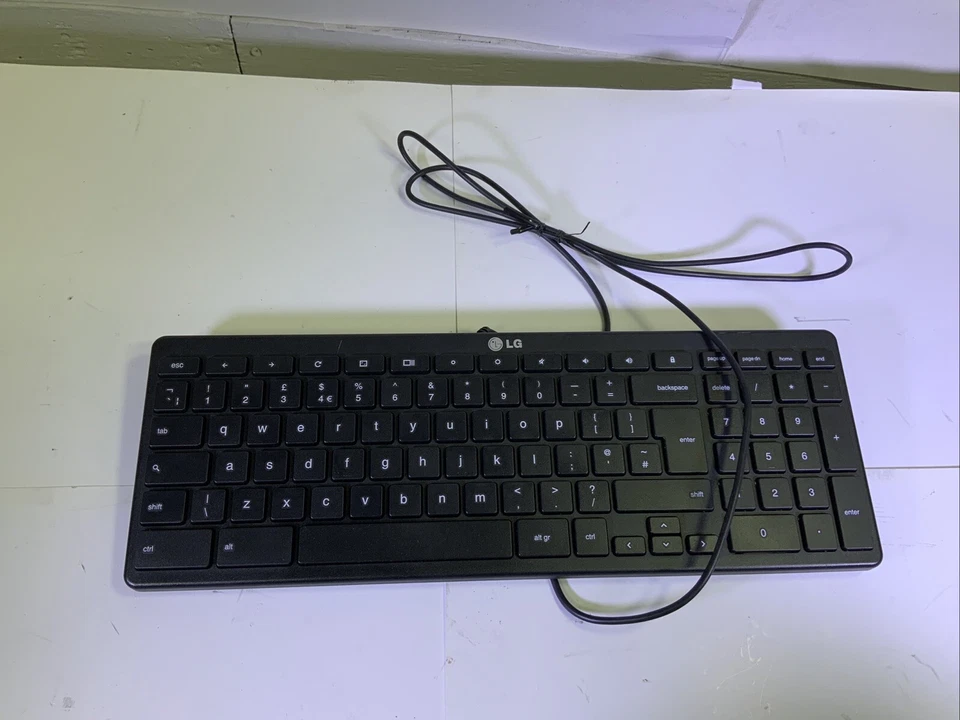 LG SK-6822 Wired USB Keyboard - JJ S4D - Image 1 of 4