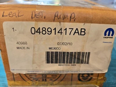 Bomba de detección de fugas de neón Dodge 2001-2002 OEM Mopar 04891417AB  Foto 1 de 2