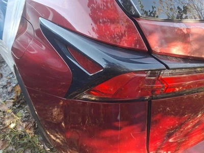 Cuarto de luz trasera del conductor montado en panel para 15-17 LEXUS NX200T 3760242 Foto 1 de 4