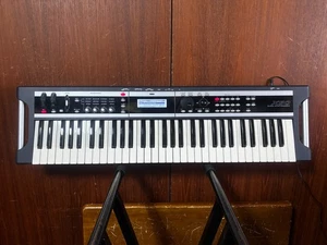 Korg X50 61-Key Synthesizer Keyboard w/ power supply 100-240V - Picture 1 of 11