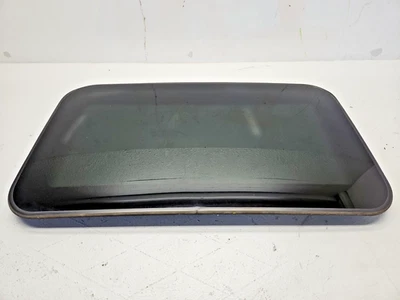 Volkswagen Passat 2012-2019 techo corredizo ventana de vidrio corredizo OEM 3605 Foto 1 de 4