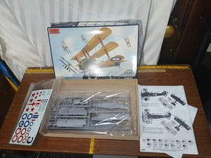 Roden 609 Sopwith Triplane caza-triplano Primera Guerra Mundial plástico modelo kit 1/32 NUEVO - Imagen 1 de 4