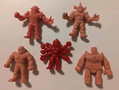 Lote de 5 figuras de lucha libre vintage de los años 80 de M.U.S.C.L.E para hombres Foto 1 de 2