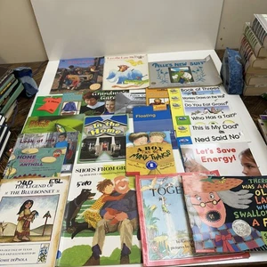 25 Kindergarten Readers book lot of PB books kids learning Mixed GOOD See Note - Picture 1 of 10