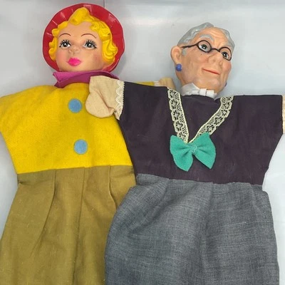 Vintage Hand Puppets, Cloth And Rubber. Storybook. 11” - Image 1 of 4