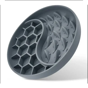 Silicone Slow Feeder Dog Bowl with Suction - Picture 1 of 4