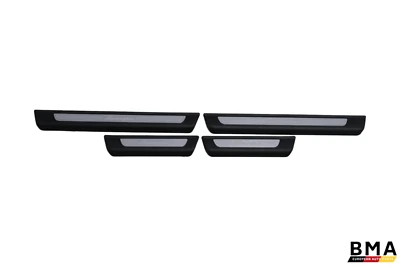 兰博基尼 Urus 室内门静装饰面板套装 2019 2020 2021 2022 2023 原始设备制造商 — 第 1/4 张图片