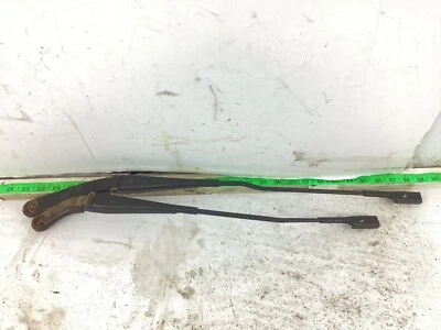 Juego de 2 brazos limpiaparabrisas Audi A4 2009-2012 8K1955407, 8T1955408A OEM Foto 1 de 4