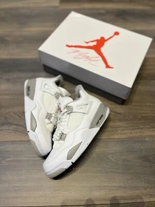 Size 9.5 - Jordan 4 Retro Mid White Oreo - Picture 1 of 2