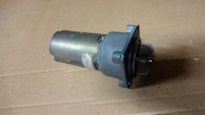 Válvula de calefacción mercedes-benz w140 400 se s 420 (8) 0392020060 Foto 1 de 3