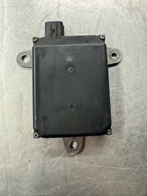 2015-2017 Lexus GS 350 200t Blind Spot Monitor Sensor Module OEM 88162-0W360 - Image 1 of 3