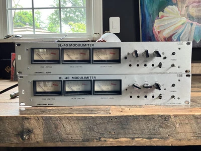Par estéreo de audio universal UREI BL-40 modulimitador - audio vintage con perillas Foto 1 de 4