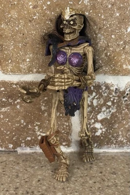 VTG Skeleton Warriors Shriek 1994 LEG Playmates Toys 6” Action Figure - Image 1 of 4