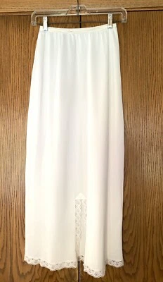 Vintage LORRAINE White Half Slip Maxi w Lace Trim Women's Size S - Изображение 1 из 4