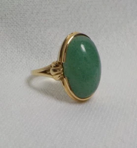 VINTAGE 10K SOLID YELLOW GOLD RING WITH GREEN STONE SIZE 6.25 TO 6.50 - Picture 1 of 10