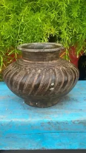 Vintage Indian Old Rare Handcrafted Floral Engraved Bronze Water Carrying Pot - Picture 1 of 12