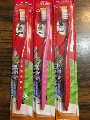 Lote De 3 Cepillos De Dientes Infantiles Colgate Extra Suave 3+ Junior Foto 1 de 4