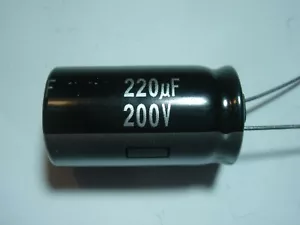 220uF 200V 105°C ESR=0,09 ELKO radiale #14-50/2 - Foto 1 di 1