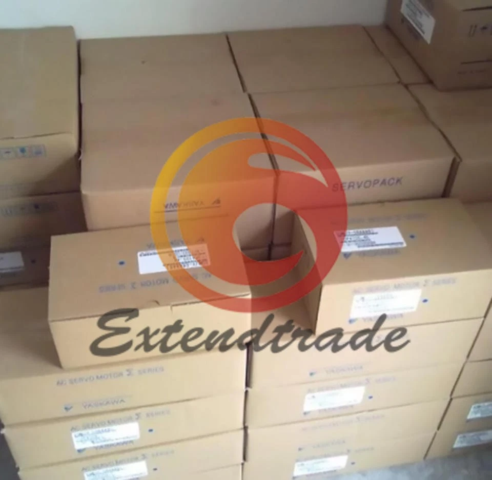 ONE NEW YASKAWA SERVO MOTOR SGMDH-06A2A-YR24 - Image 1 of 1