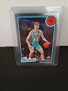 2025-26 Topps Basketball #80BK-88 Liam McNeeley RC Silver 45 Anniversary - Bild 1 von 1