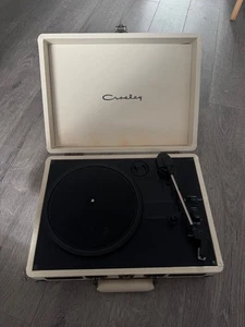 Crosley Portable Turntable Record Player Pebbled Cream - Tested - Picture 1 of 4