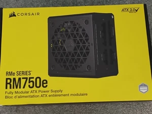 Alimentation ATX modulaire à faible bruit Corsair RMe Series RM750e 750 W - Photo 1/9