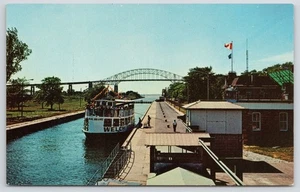 Postcard Sightseeing Cruise Boat Canadian Locks Sault Ste Marie Ontario Canada - Imagen 1 de 2