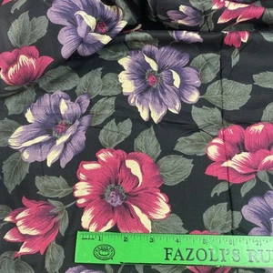 De Colección Algodón Mezcla Rayón Floral Púrpura Rosa Flores sobre Tela Negra 4 yardas x 43" Nuevo de Lote Antiguo - Imagen 1 de 7