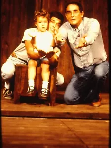 VITTORIO GASSMAN with Sons - Original Vintage 35mm Slide - 1990's - Picture 1 of 2