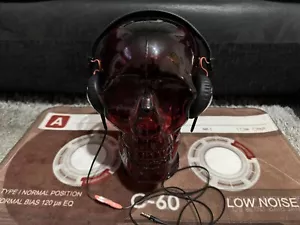 Skullcandy Knockout S5avhx-461 Mash Up Case Cuffie Rock Headfobes Goth - Foto 1 di 9