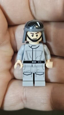 LEGO Minifigure, STAR WARS, Imperial AT-ST Driver EUC C16-2 - Image 1 of 4