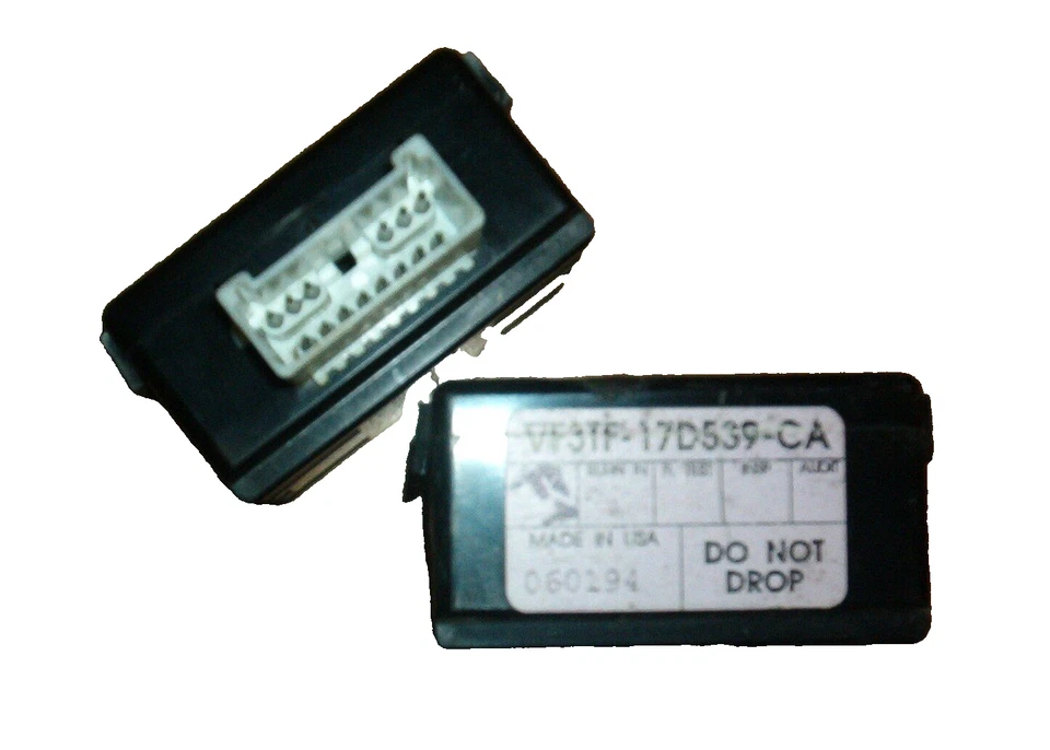 #F3TF-17D539-CA, Ford Bronco F150 F250 módulo de relé limpiaparabrisas 1993 1994 Foto 1 de 1