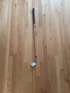 MacGregor golf club 9 iron - Picture 1 of 3