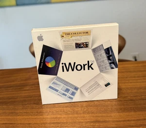 Apple iWork ’08 2008 Family Pack Macintosh Software Nummern Seiten mit Seriennummer - Bild 1 von 2