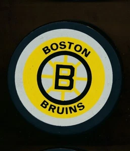 NHL BOSTON BRUINS VINTAGE PUCK - Picture 1 of 2