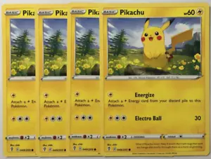 POKEMON 4X PIKACHU 049/203 CIELOS EN EVOLUCIÓN COMÚN CASI COMO NUEVO JUEGO - Imagen 1 de 1