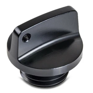 Oil Filler Cap Plug For Triumph Tiger 800 / Explorer & Street Triple / R / RX - Picture 1 of 3
