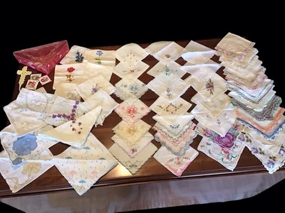 Lote de 60+ Pañuelos Vintage Pañuelo ~Varios Tipos y Patrones Para Mujer Foto 1 de 4